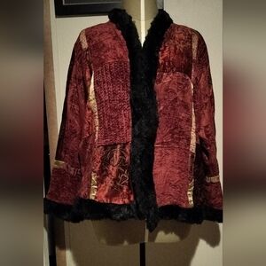 Luxurious Burgundy Velvet Cape with Black Fur Trim